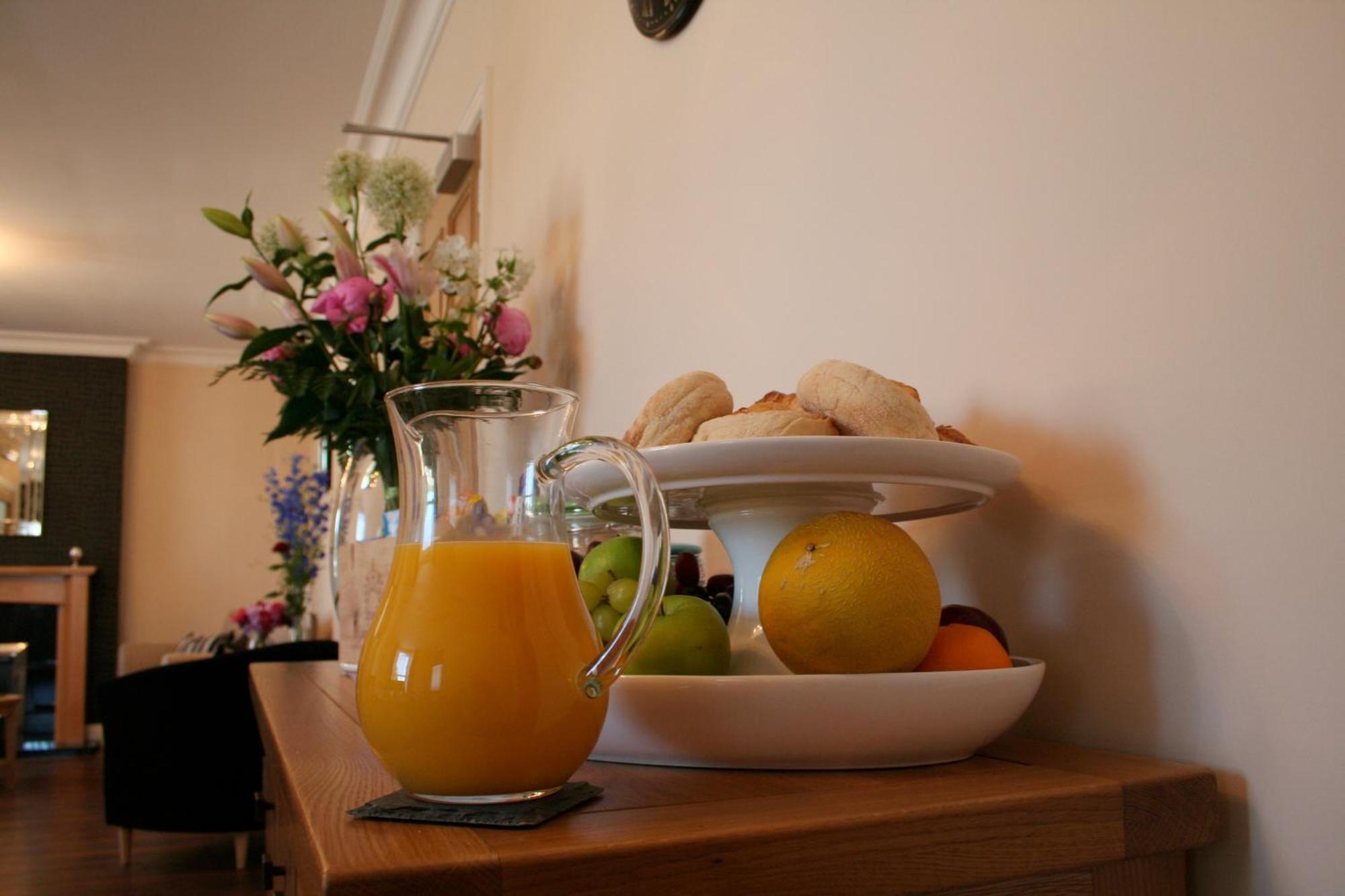 Ashberry Guest House Пенрит Екстериор снимка